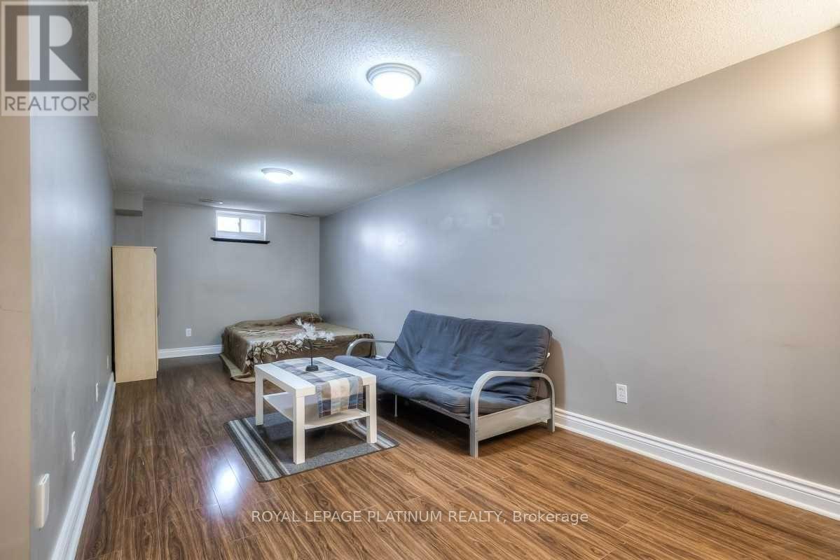 Photo 13 of 87 Poolton Crescent, Clarington ON