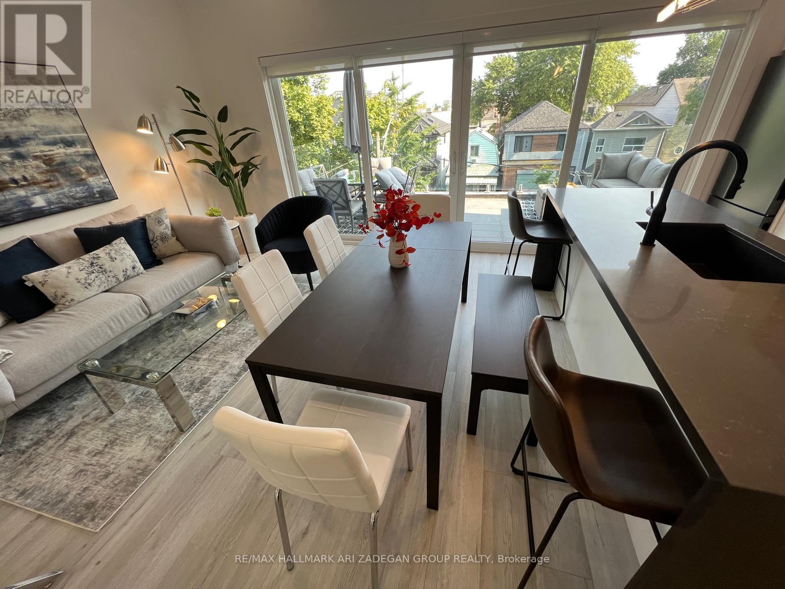 Photo 14 of 3 16 Minto Street, Toronto ON