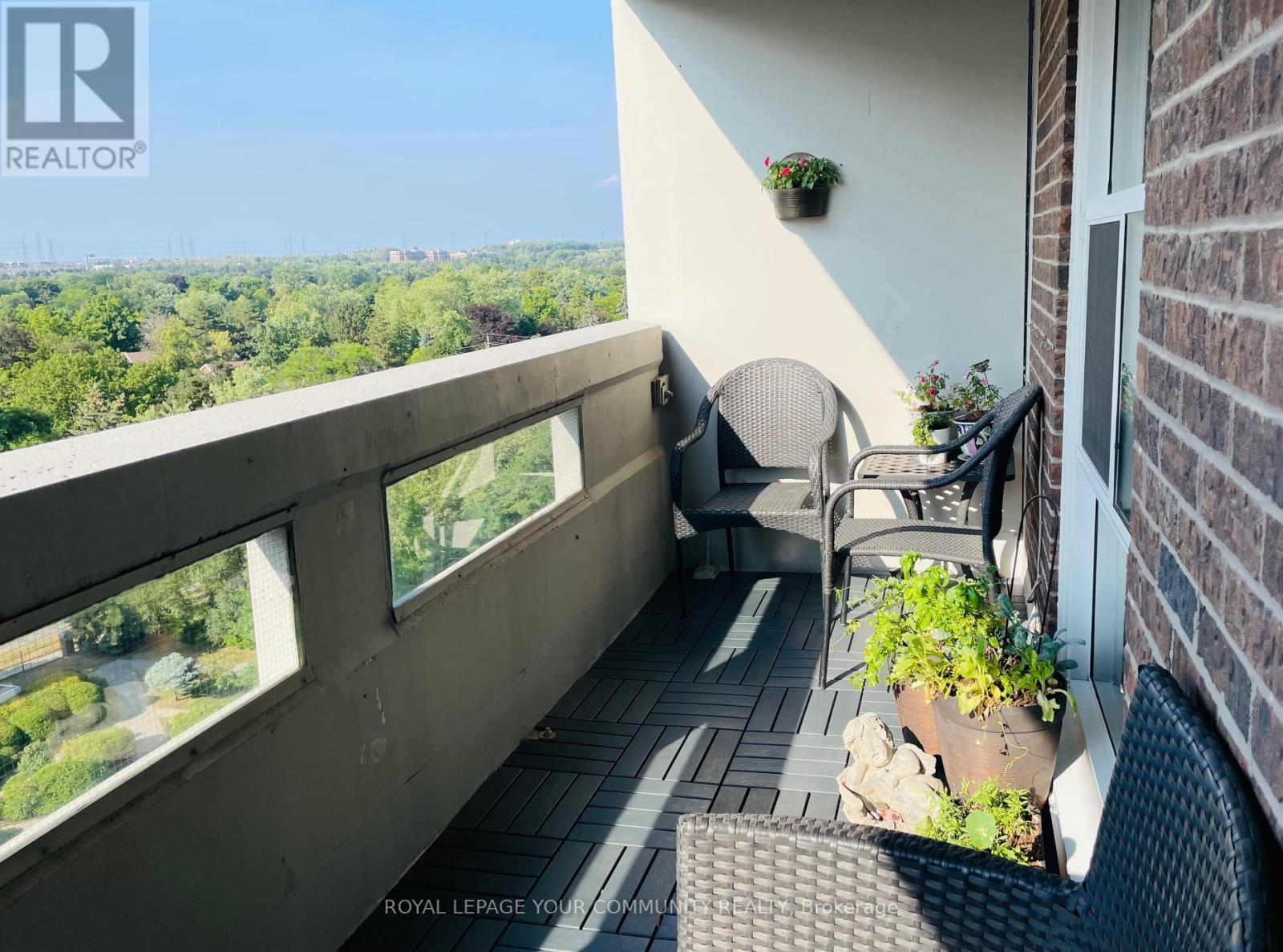 Photo 26 of 1004 50 Inverlochy Boulevard, Markham ON