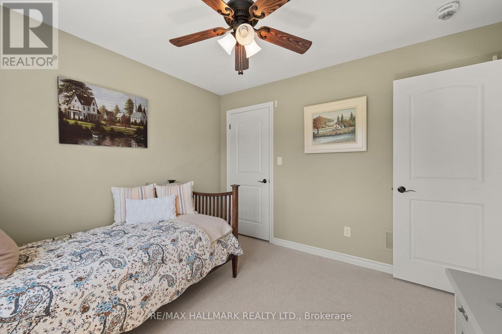 Photo 22 of 185 Riverbank Drive, Georgina ON