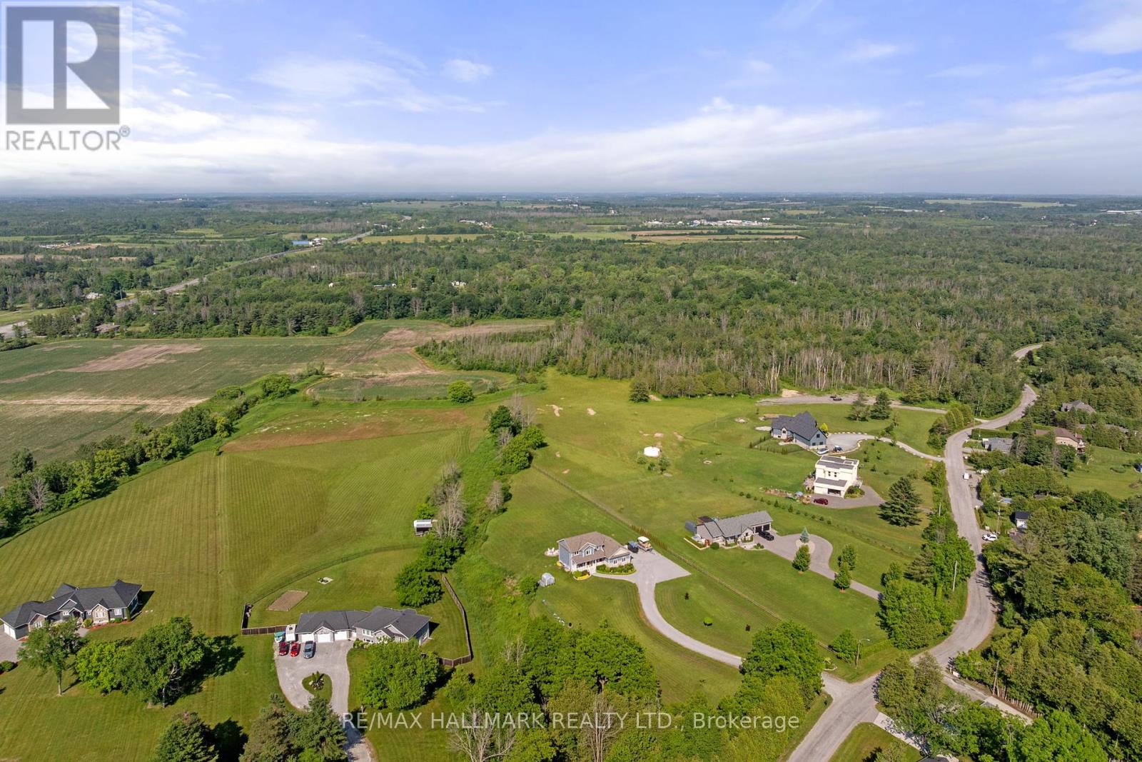 Photo 47 of 185 Riverbank Drive, Georgina ON