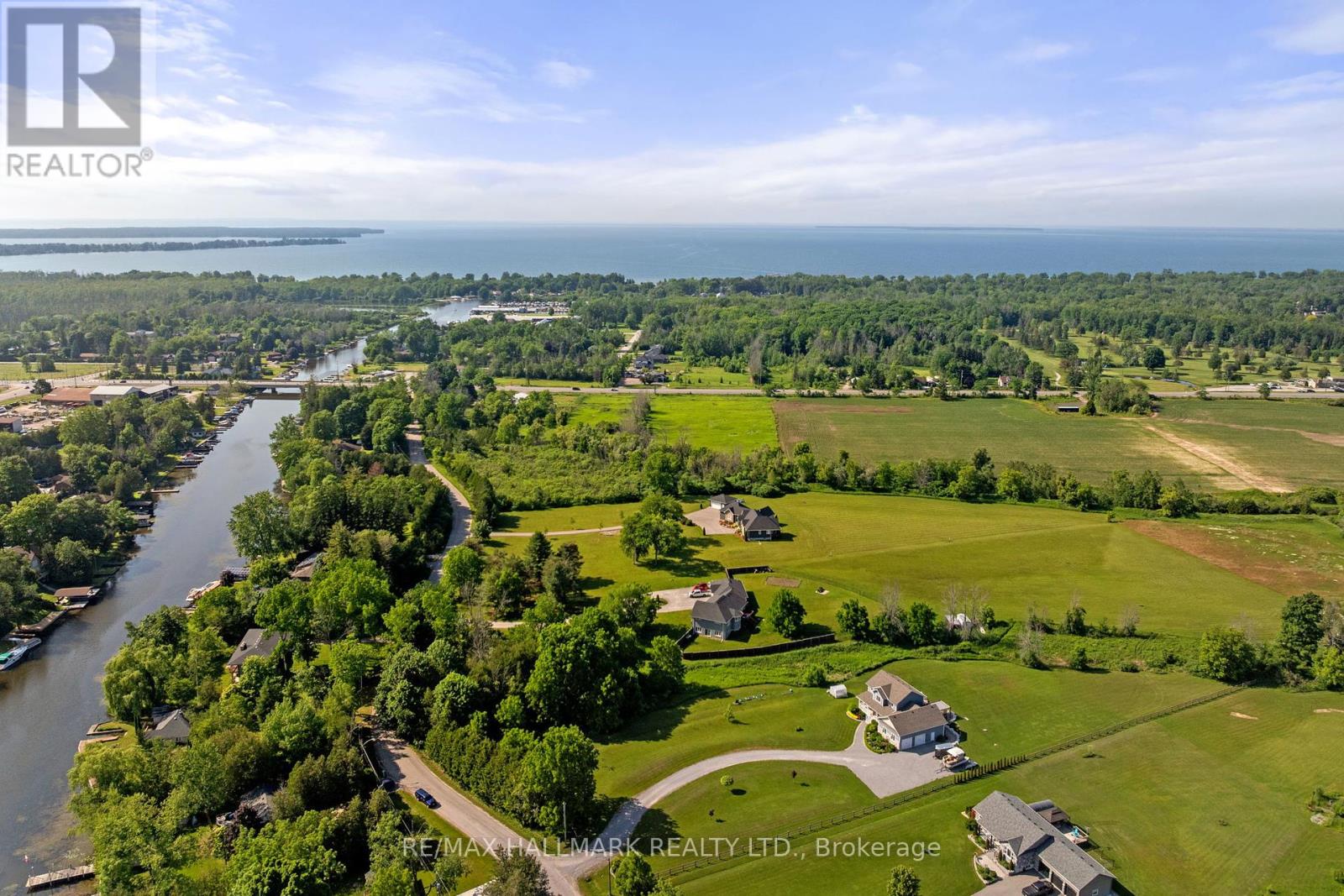 Photo 48 of 185 Riverbank Drive, Georgina ON