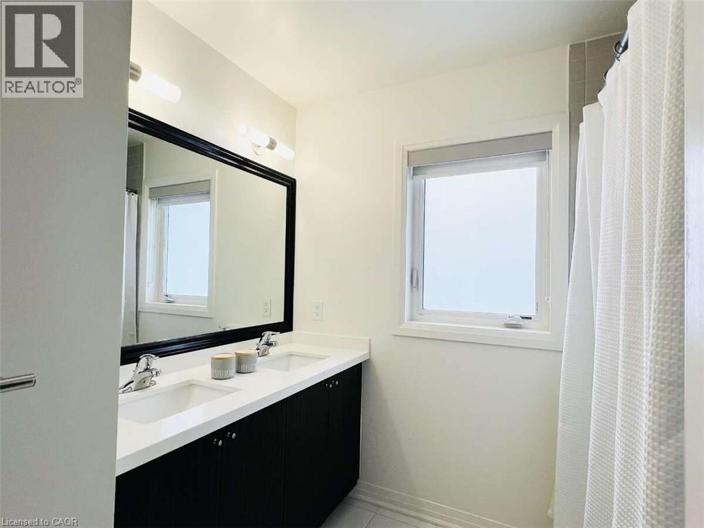 Photo 22 of 2255 Mcnab Lane Unit 9, Mississauga ON