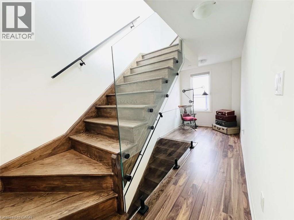 Photo 2 of 2255 Mcnab Lane Unit 9, Mississauga ON