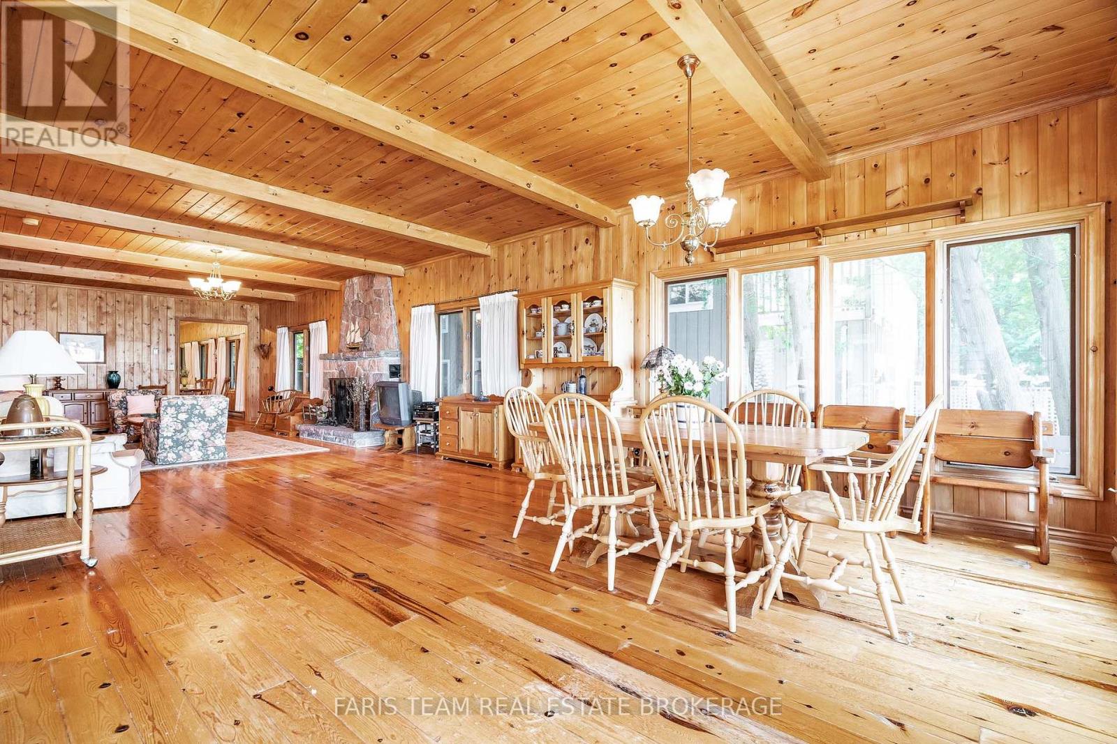 Photo 10 of 80 East Beach Road, Tiny ON