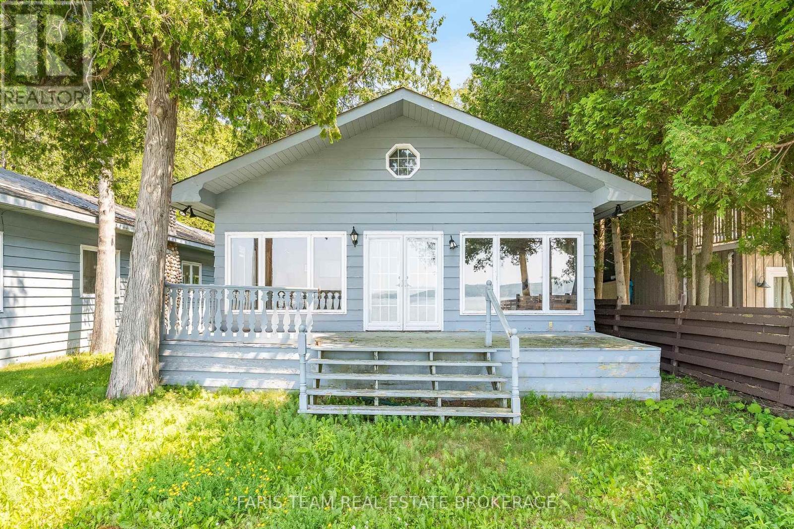 Photo 2 of 80 East Beach Road, Tiny ON
