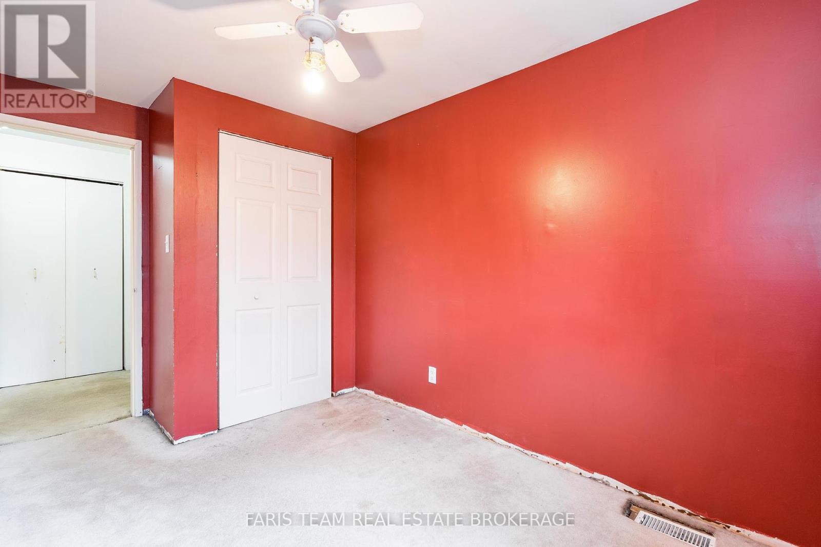 Photo 17 of 67 Gibbard Crescent, Collingwood ON