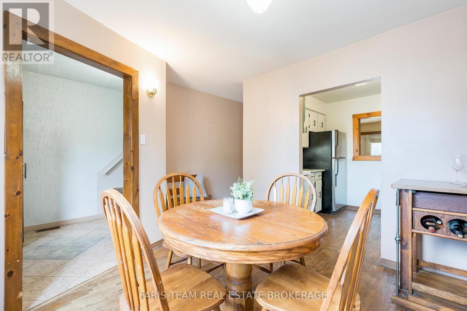 Photo 9 of 67 Gibbard Crescent, Collingwood ON
