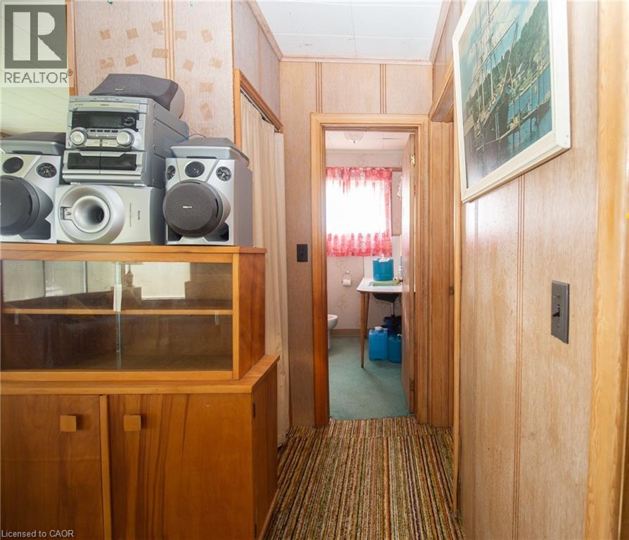 Photo 14 of 12 Smelsers Cove Ln, Selkirk ON