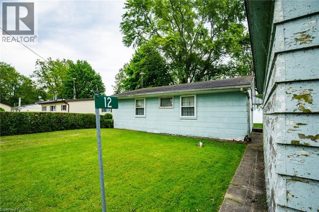 Photo 15 of 12 Smelsers Cove Ln, Selkirk ON