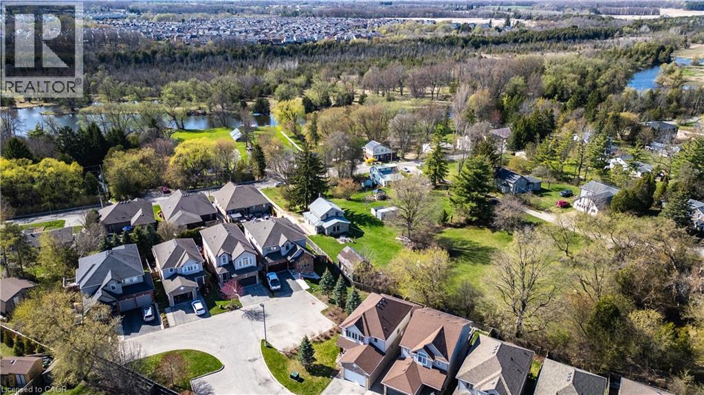 Photo 16 of 394 River Road, Cambridge ON