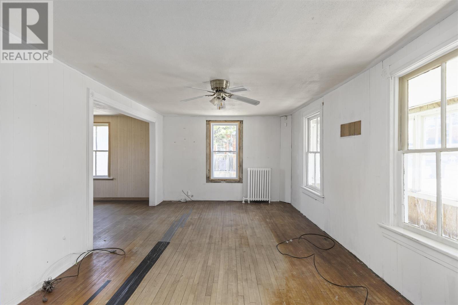 Photo 23 of 178 Albert St, Sault Ste Marie ON