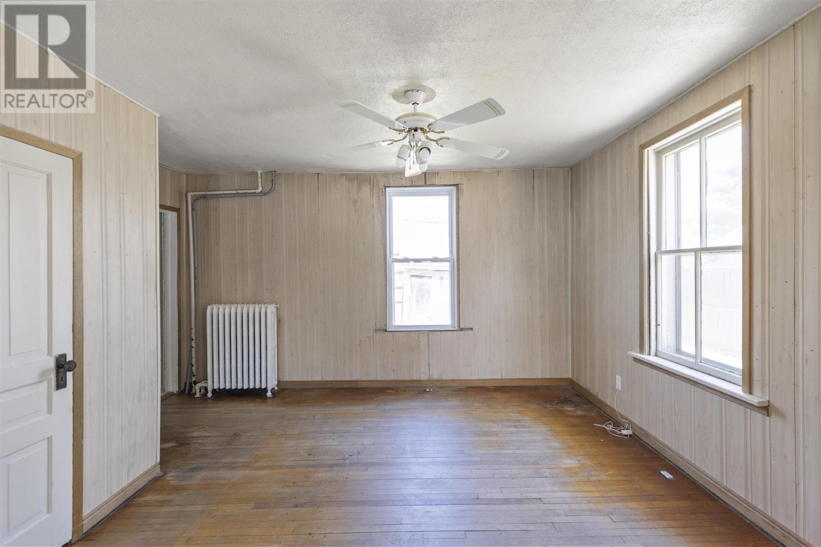 Photo 18 of 178 Albert St, Sault Ste Marie ON