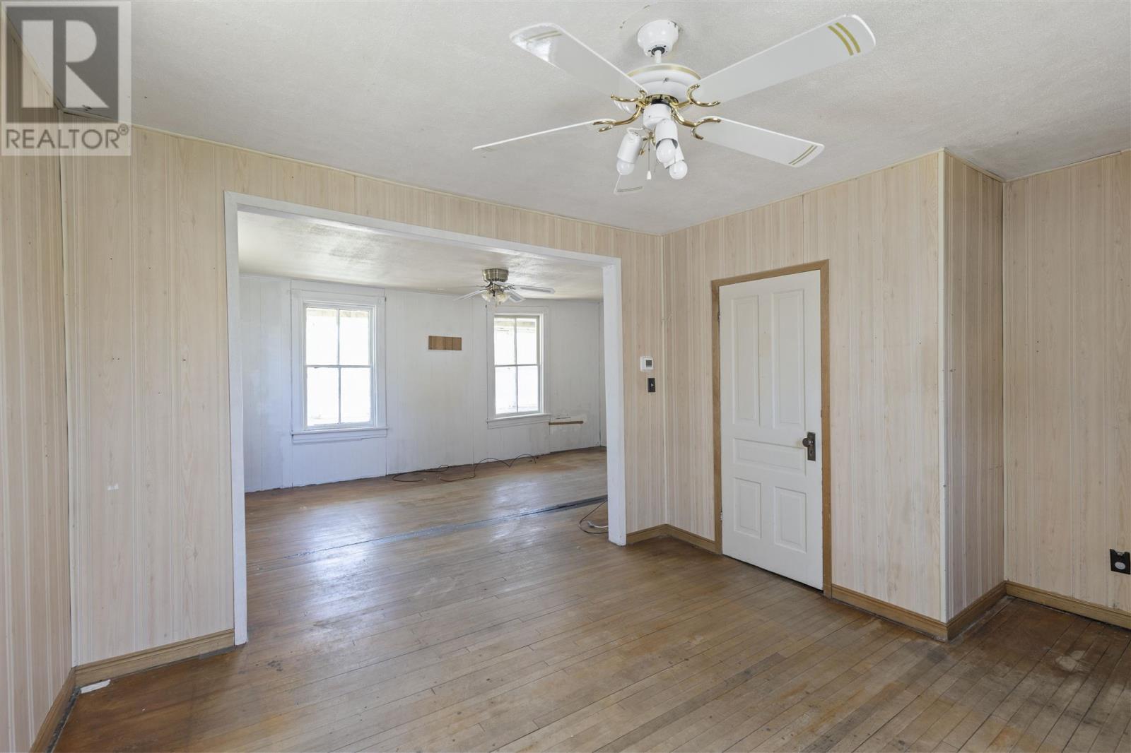 Photo 1 of 178 Albert St, Sault Ste Marie ON