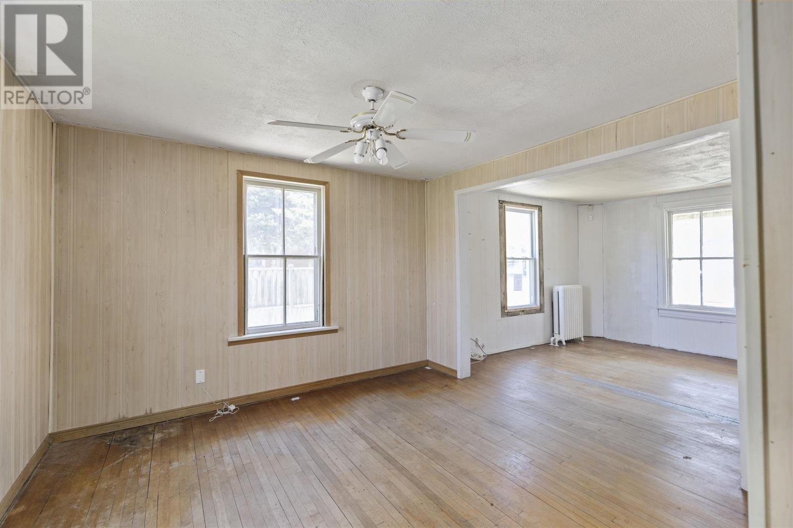 Photo 14 of 178 Albert St, Sault Ste Marie ON