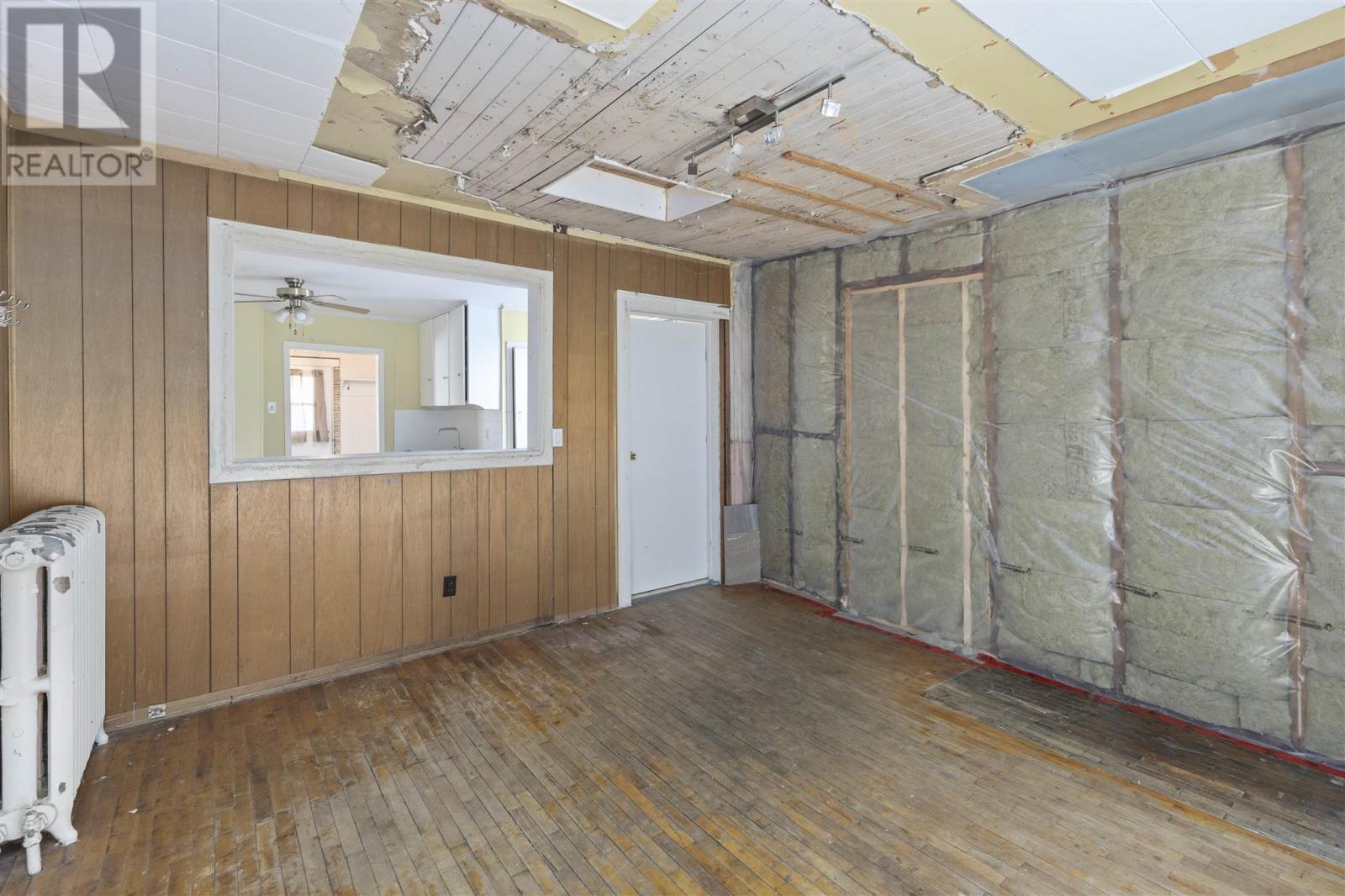 Photo 11 of 178 Albert St, Sault Ste Marie ON
