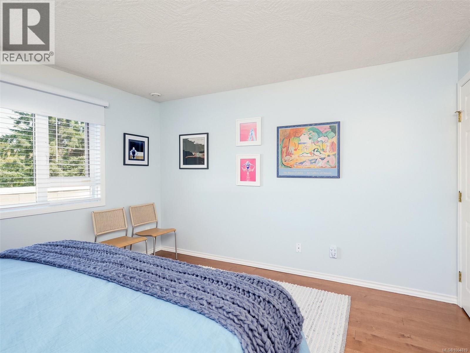 Photo 22 of 204 9975 Fifth St, Sidney BC