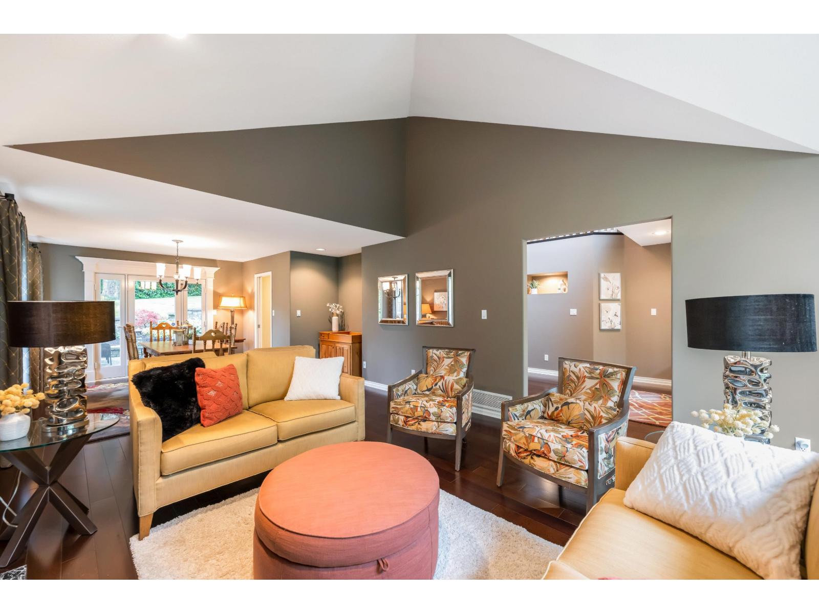 Photo 6 of 4638 215 B Street, Langley BC