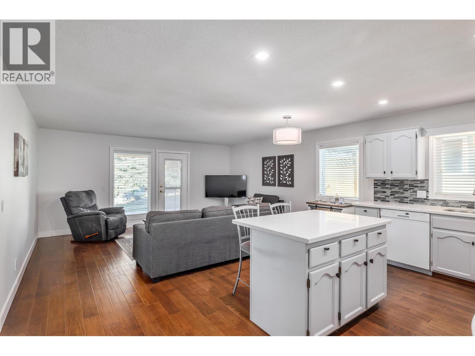 70 615 Glenmeadows Road, Kelowna
