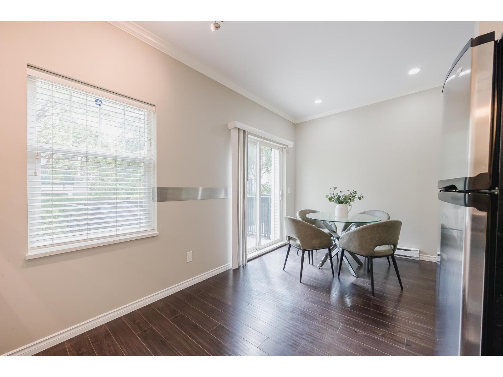 Photo 13 of 30 21535 88 Avenue, Langley BC