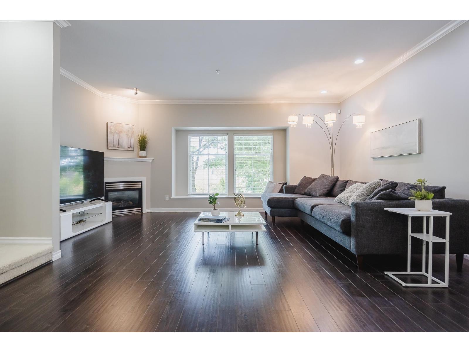 Photo 3 of 30 21535 88 Avenue, Langley BC