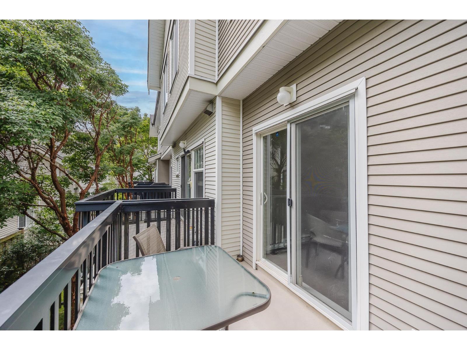 Photo 17 of 30 21535 88 Avenue, Langley BC