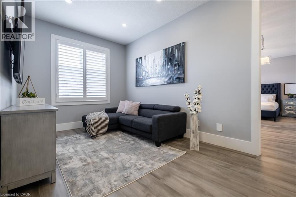 Photo 13 of 46 Paige Street, Kitchener ON