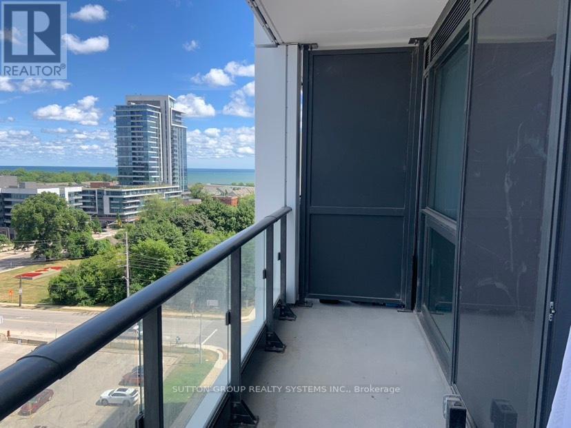 Photo 3 of 918 28 Ann Street, Mississauga ON