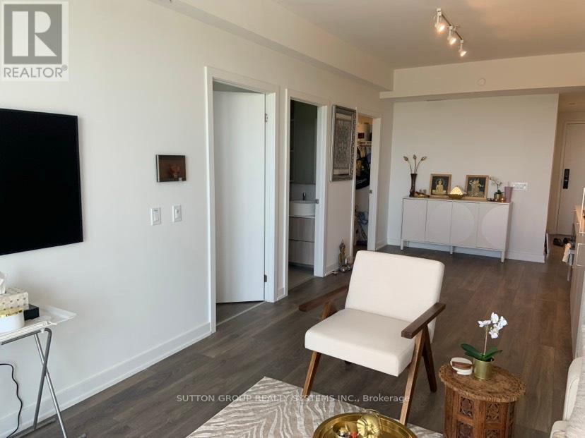 Photo 11 of 918 28 Ann Street, Mississauga ON