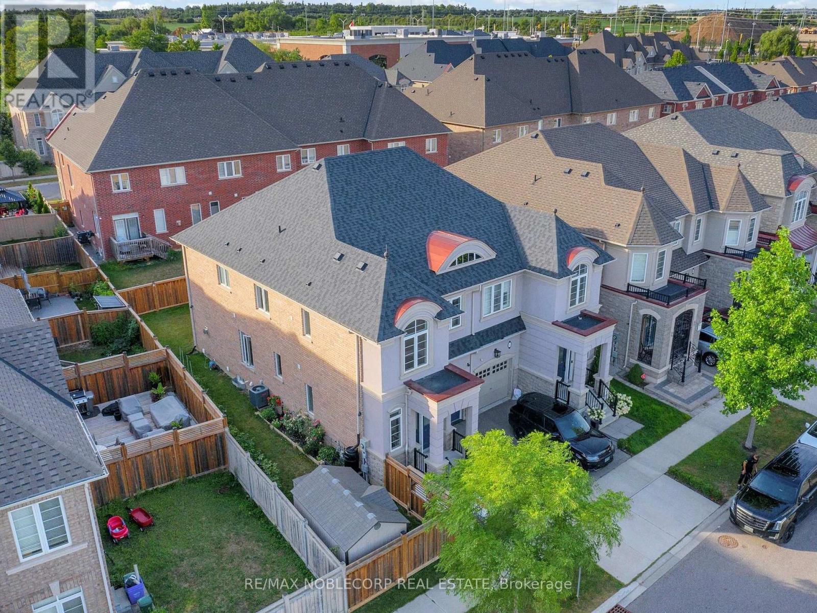 Photo 1 of 593 Settlers Road W, Oakville ON