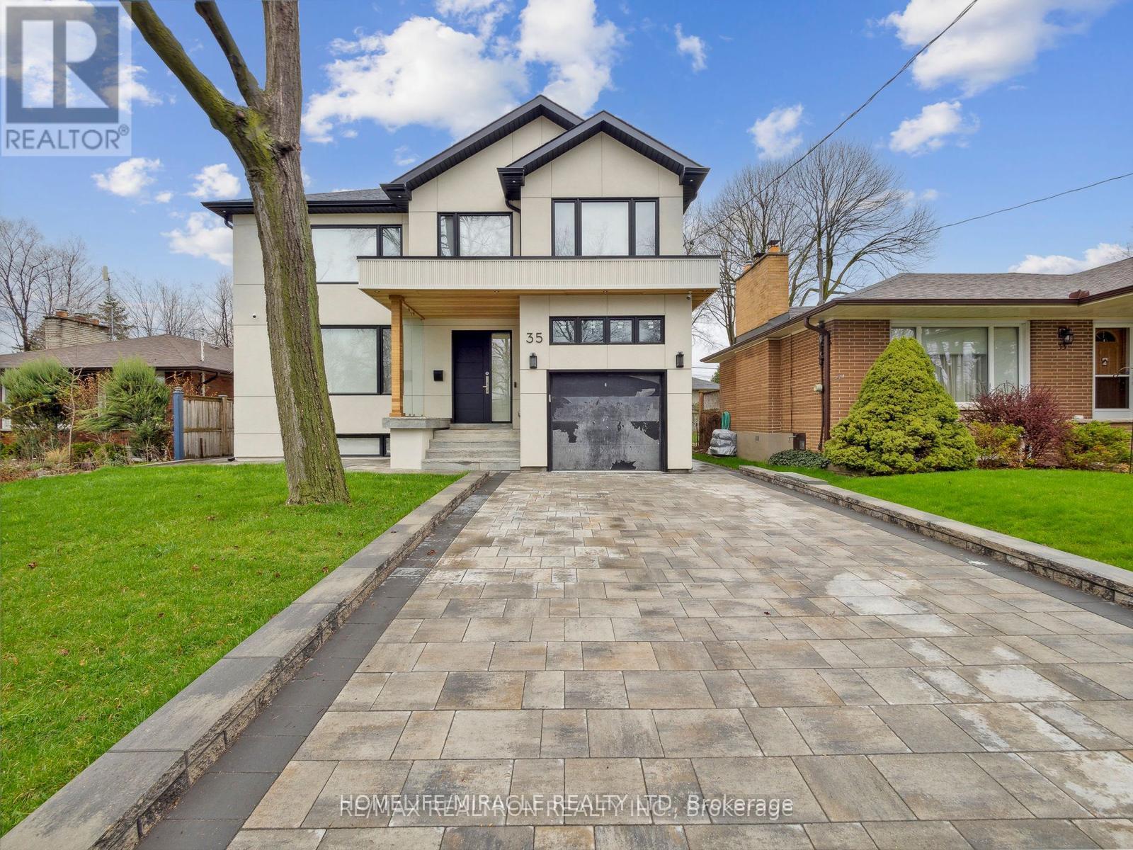 Photo 6 of 35 Alanmeade Crescent, Toronto ON