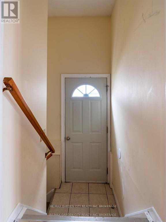 Photo 45 of 9 Churchill Street, St Catharines ON