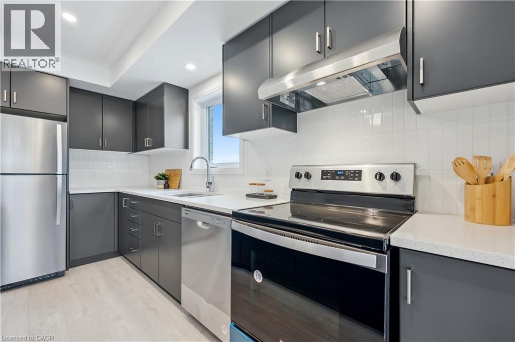 Photo 31 of 15 Stauffer Woods Trail Unit A 01, Kitchener ON