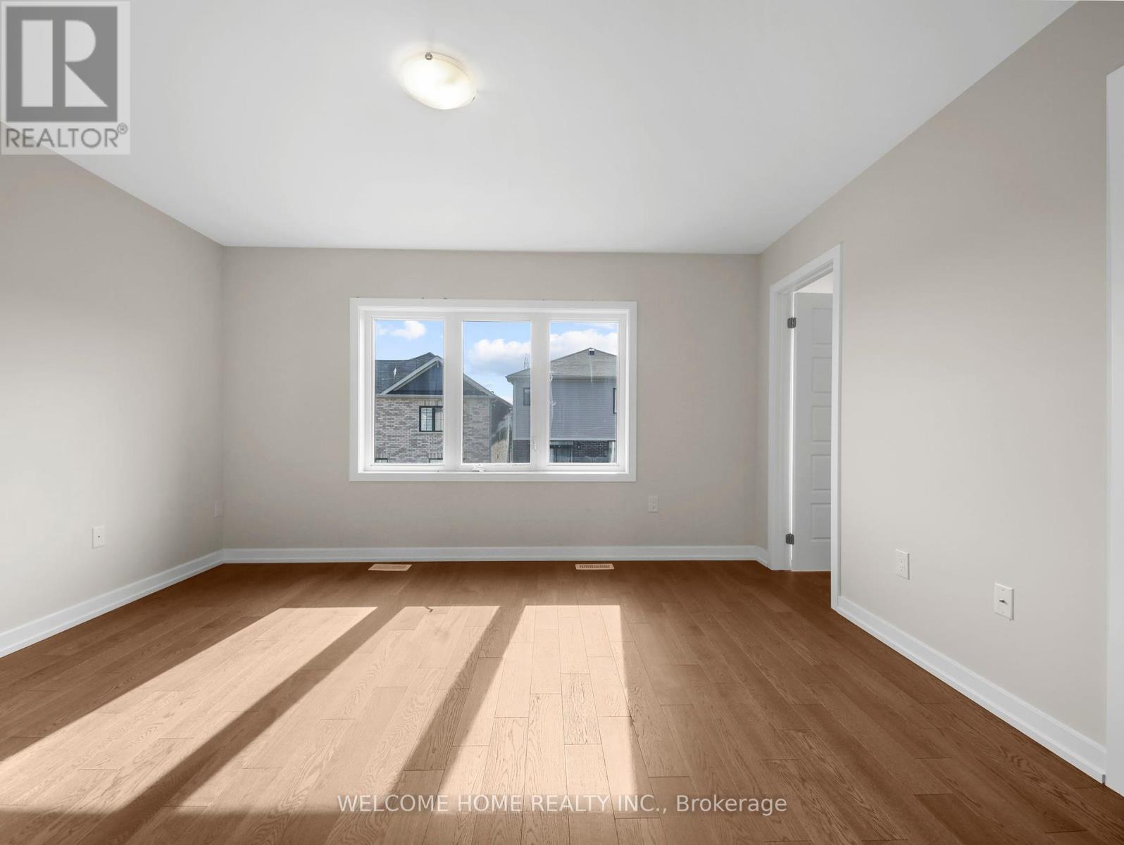 Photo 10 of 6 Sun Haven Lane, Thorold ON