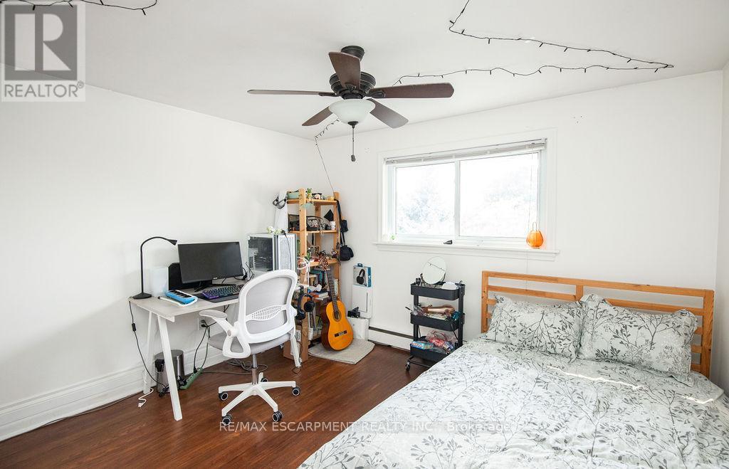 Photo 6 of 60 Ivy Lea Place, Hamilton ON