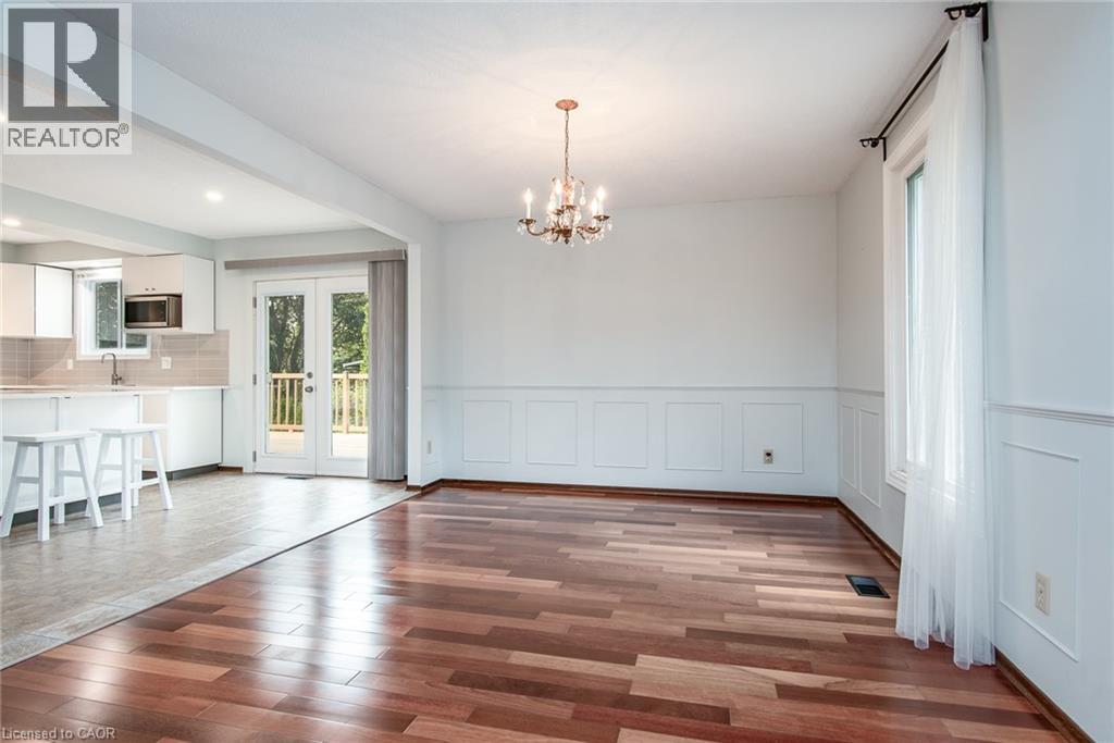 Photo 33 of 12 Academy Crescent, Waterloo ON