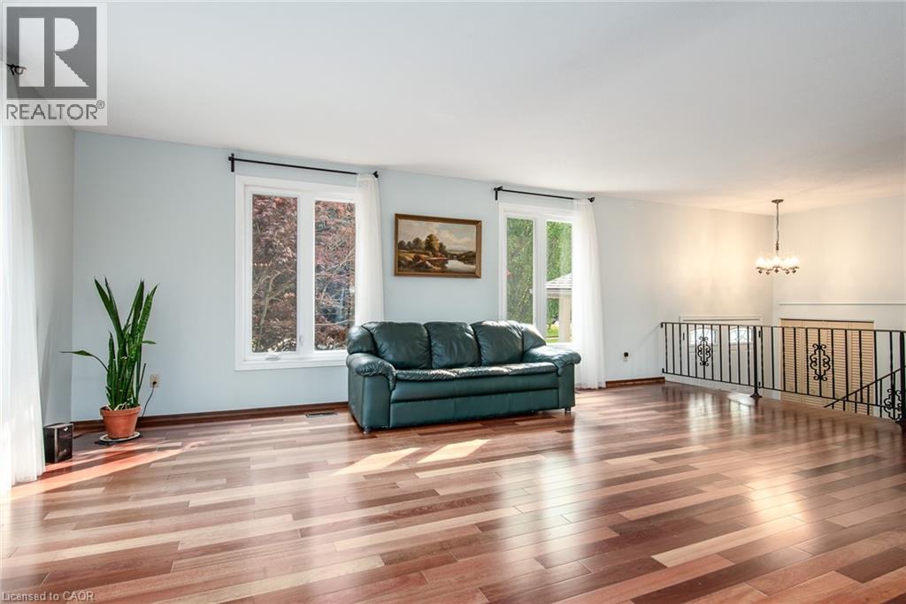 Photo 16 of 12 Academy Crescent, Waterloo ON