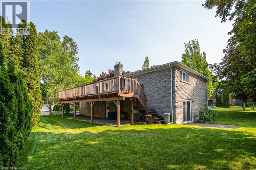 Photo 37 of 12 Academy Crescent, Waterloo ON