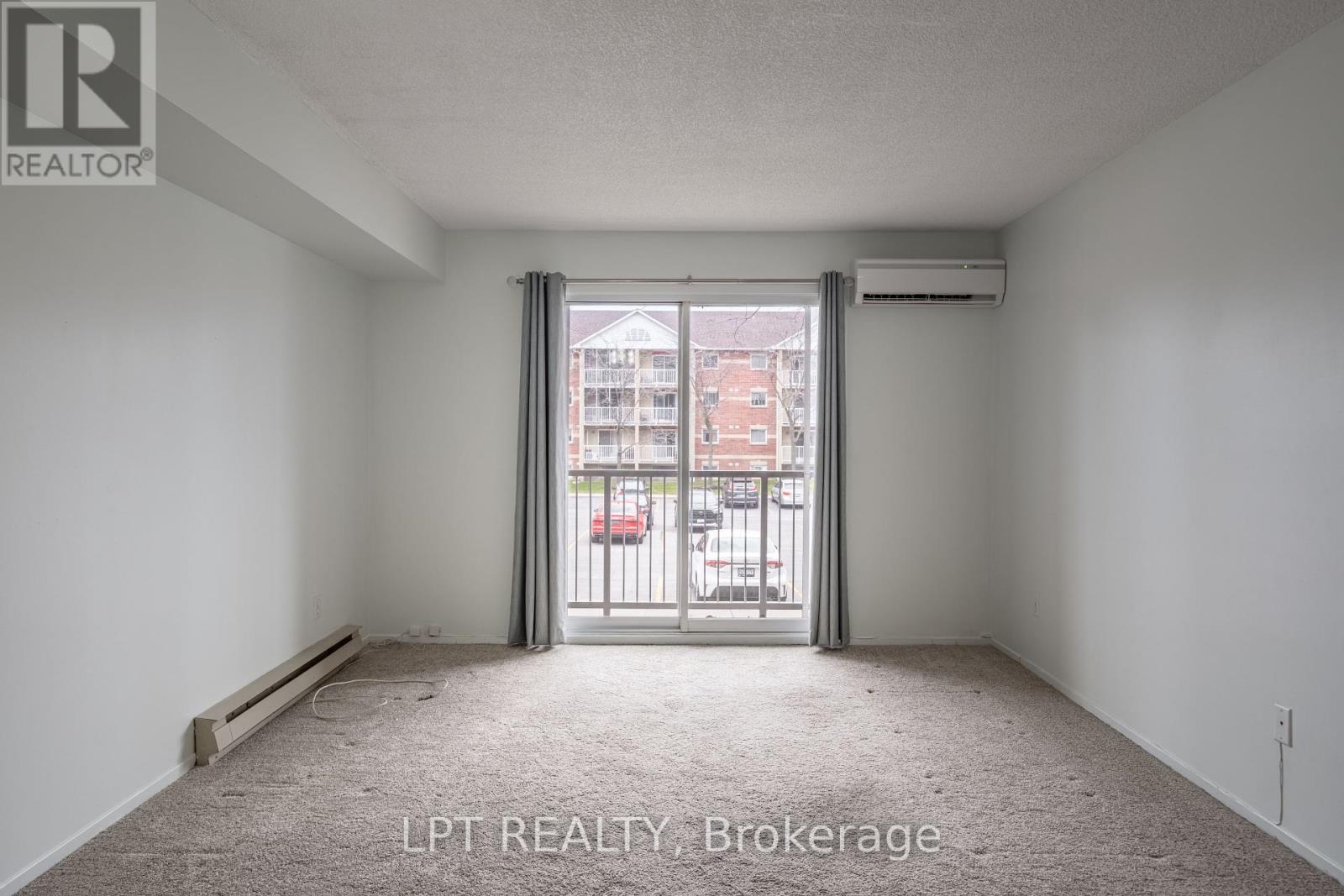 Photo 16 of 204 310 Kingsdale Avenue, Kingston ON