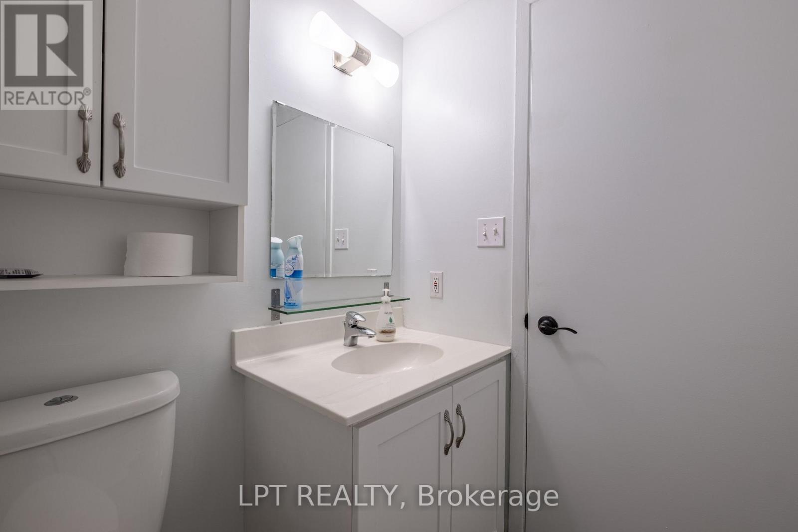 Photo 9 of 204 310 Kingsdale Avenue, Kingston ON