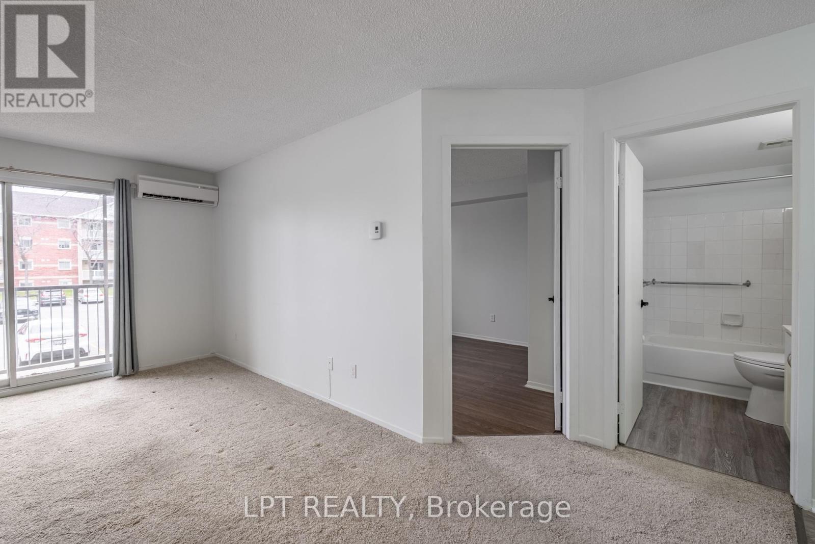 Photo 10 of 204 310 Kingsdale Avenue, Kingston ON