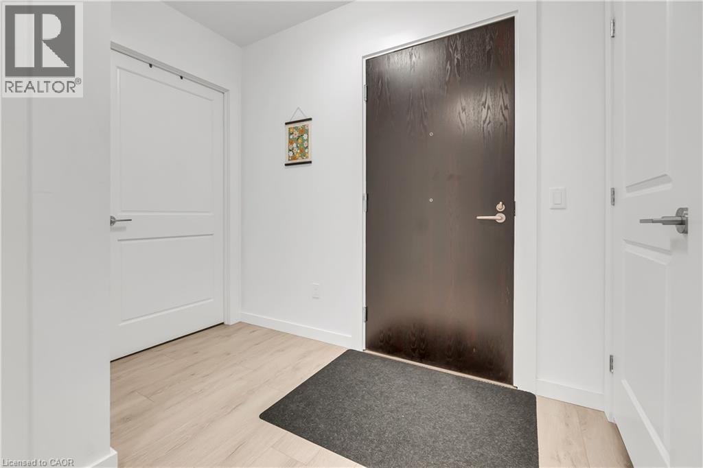 Photo 10 of 181 King Street S Unit 1408, Waterloo ON