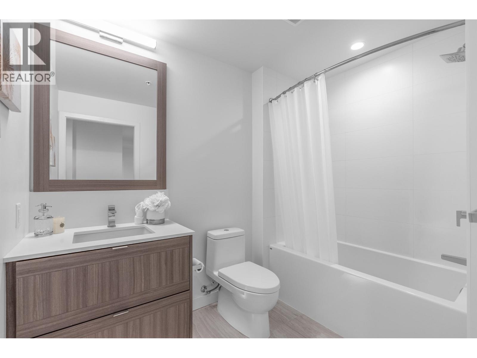 Photo 16 of 2702 2311 Beta Avenue, Burnaby BC