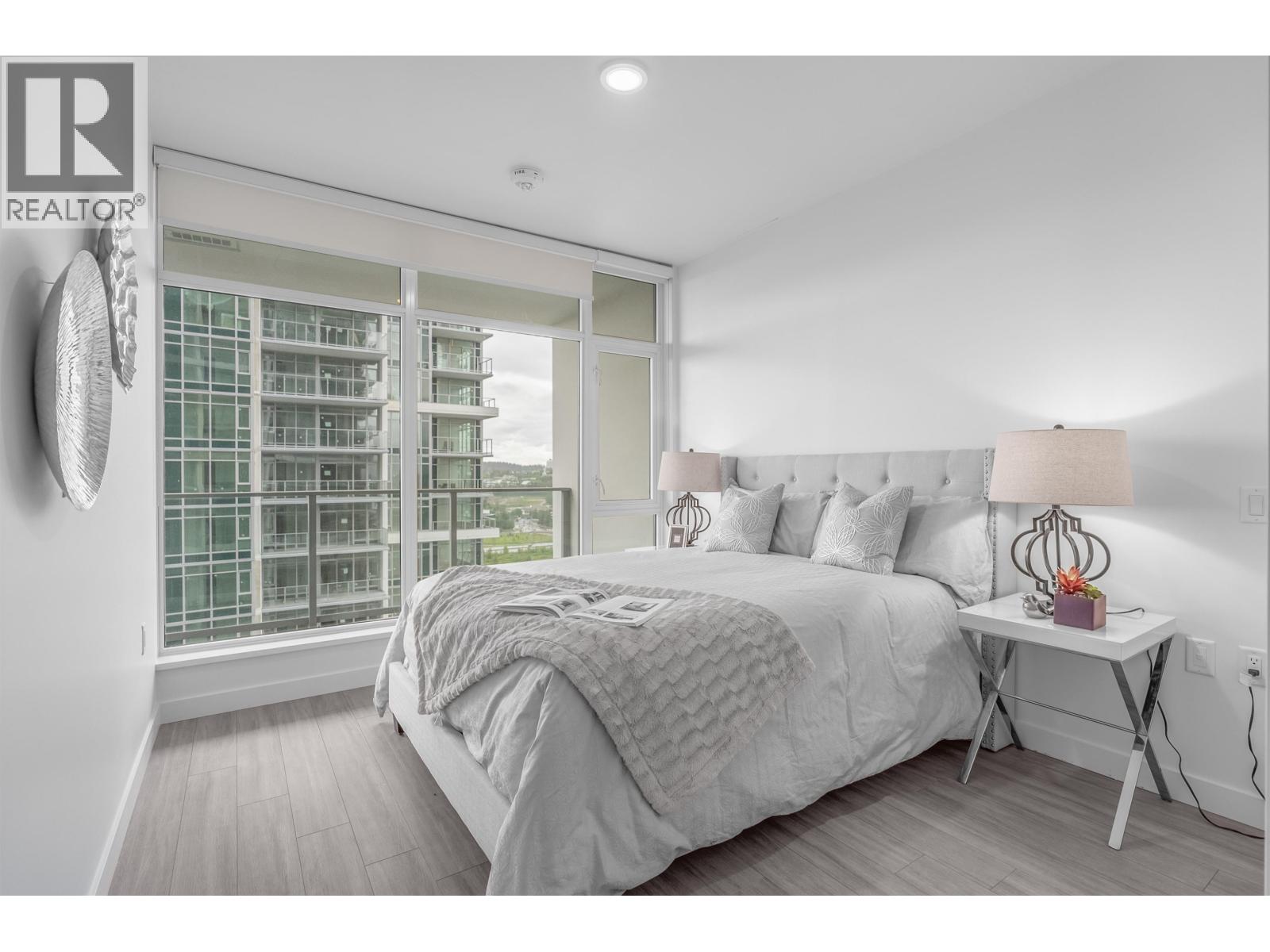 Photo 7 of 2702 2311 Beta Avenue, Burnaby BC