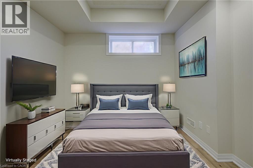 Photo 2 of 25 Isherwood Avenue Unit A 1, Cambridge ON