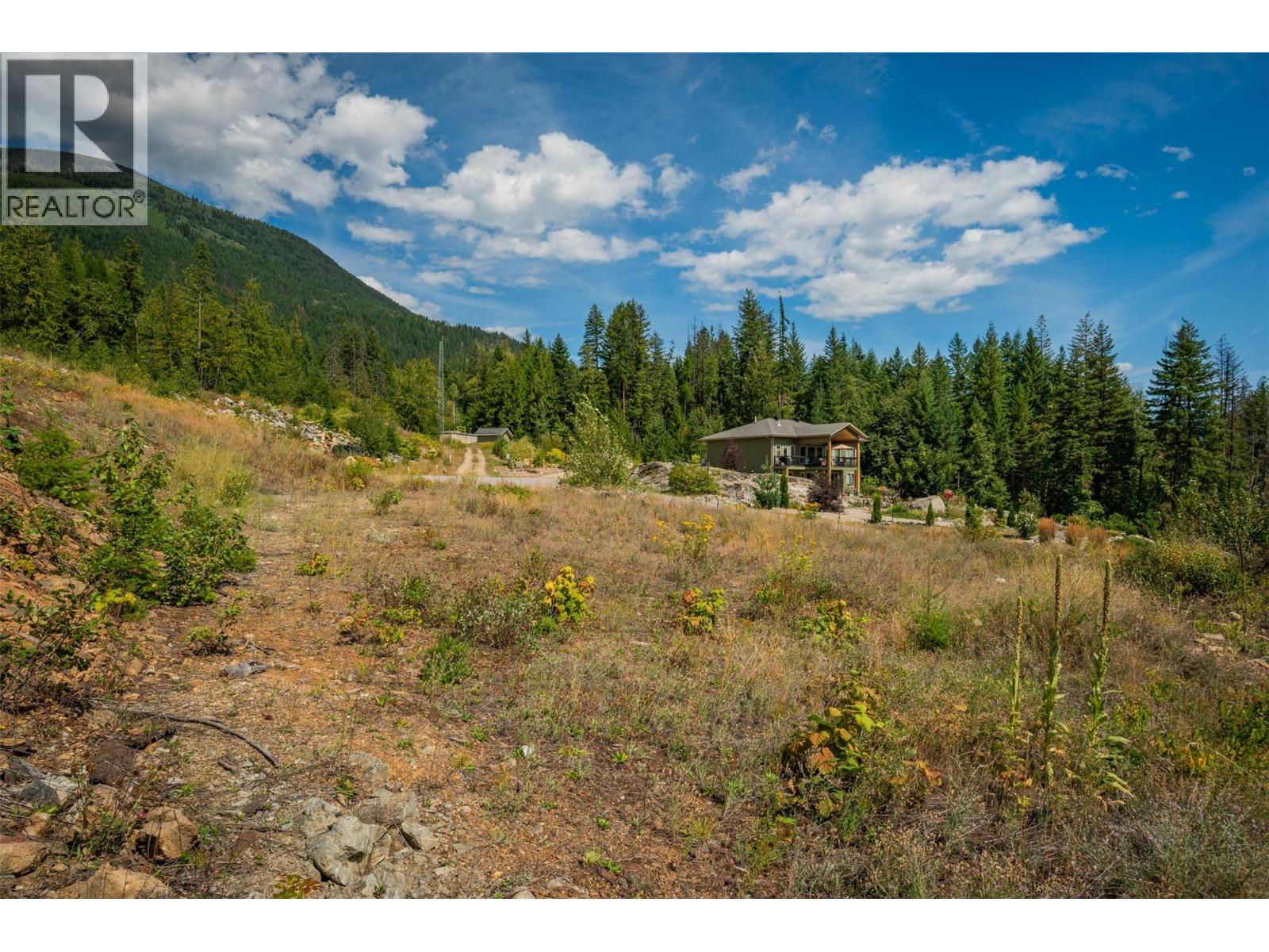 Photo 10 of 431 Buriview Drive, Nelson BC