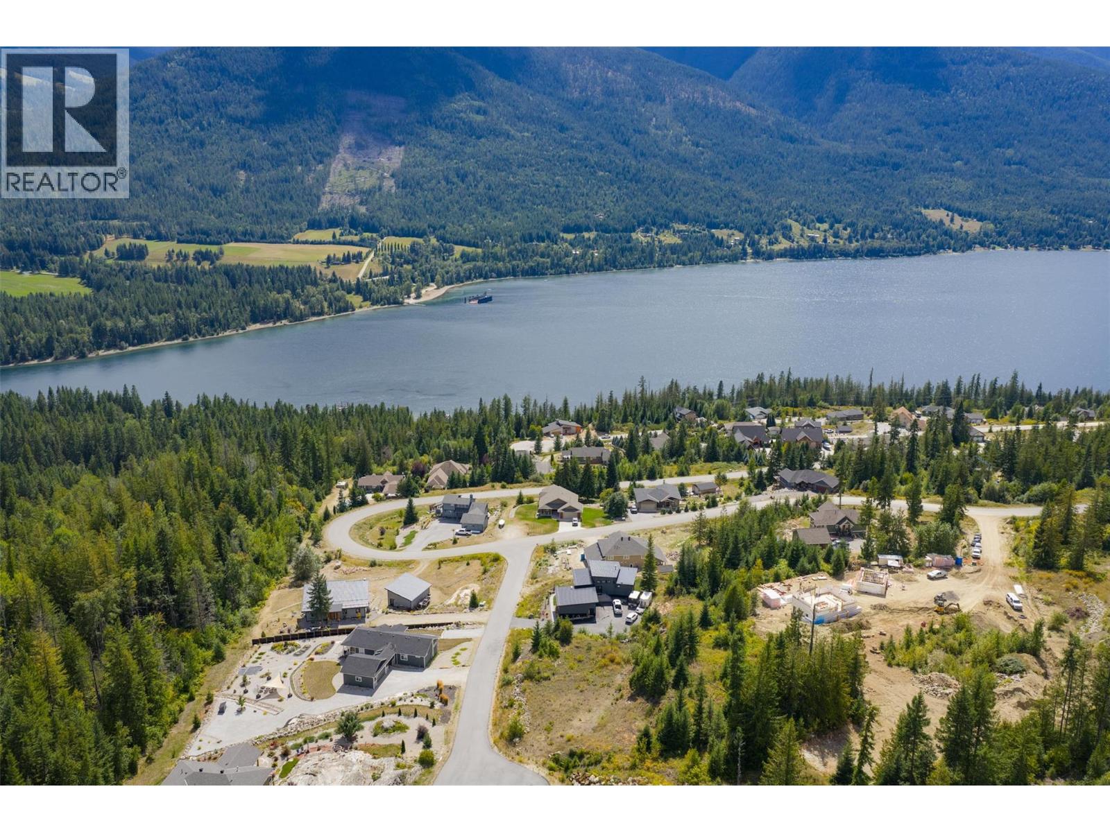 Photo 4 of 431 Buriview Drive, Nelson BC