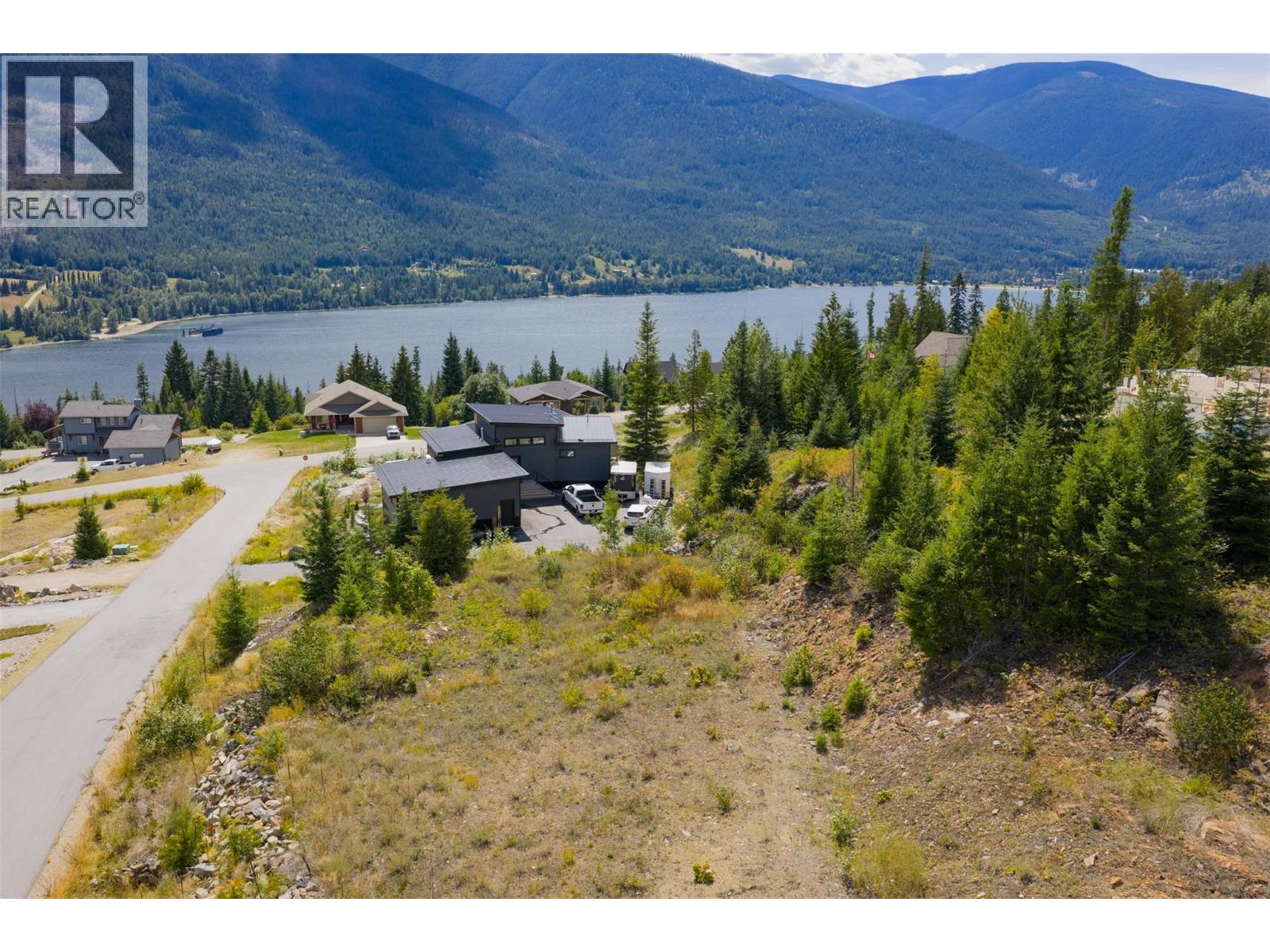 Photo 30 of 431 Buriview Drive, Nelson BC