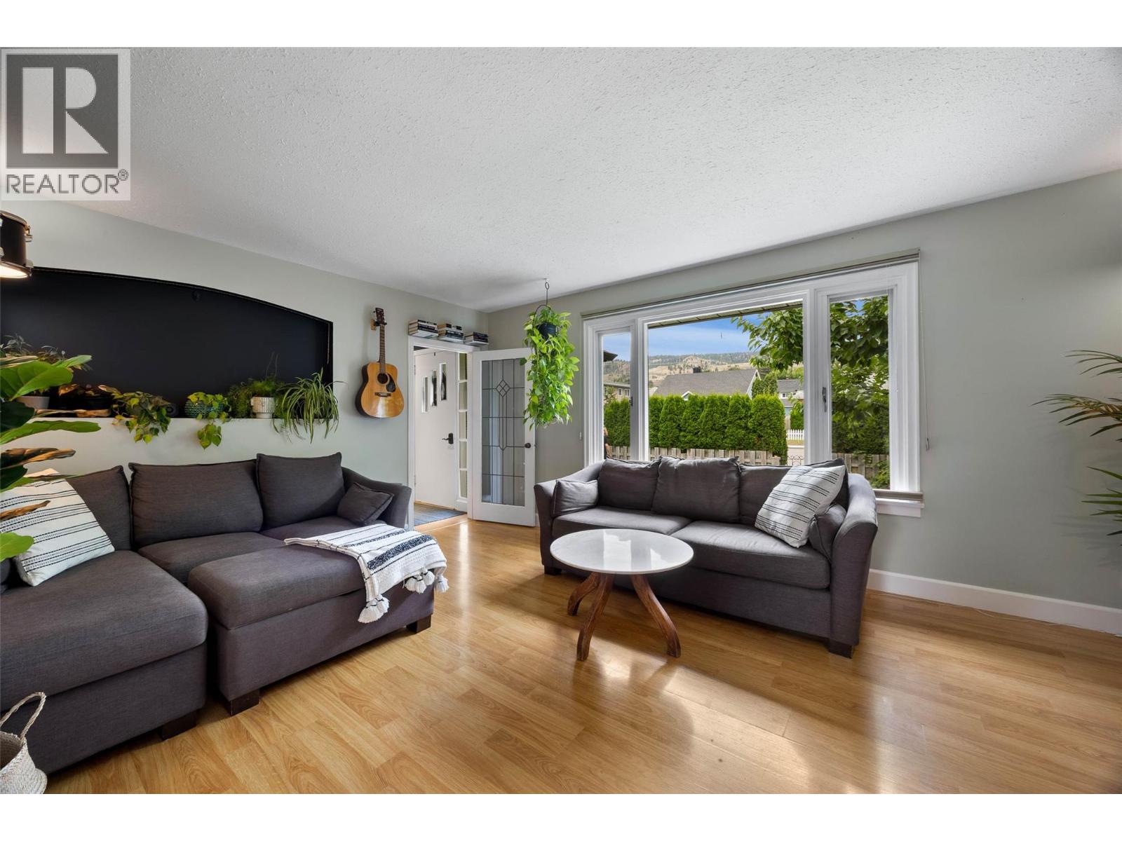 Photo 12 of 838 Nicola Street, Kamloops BC