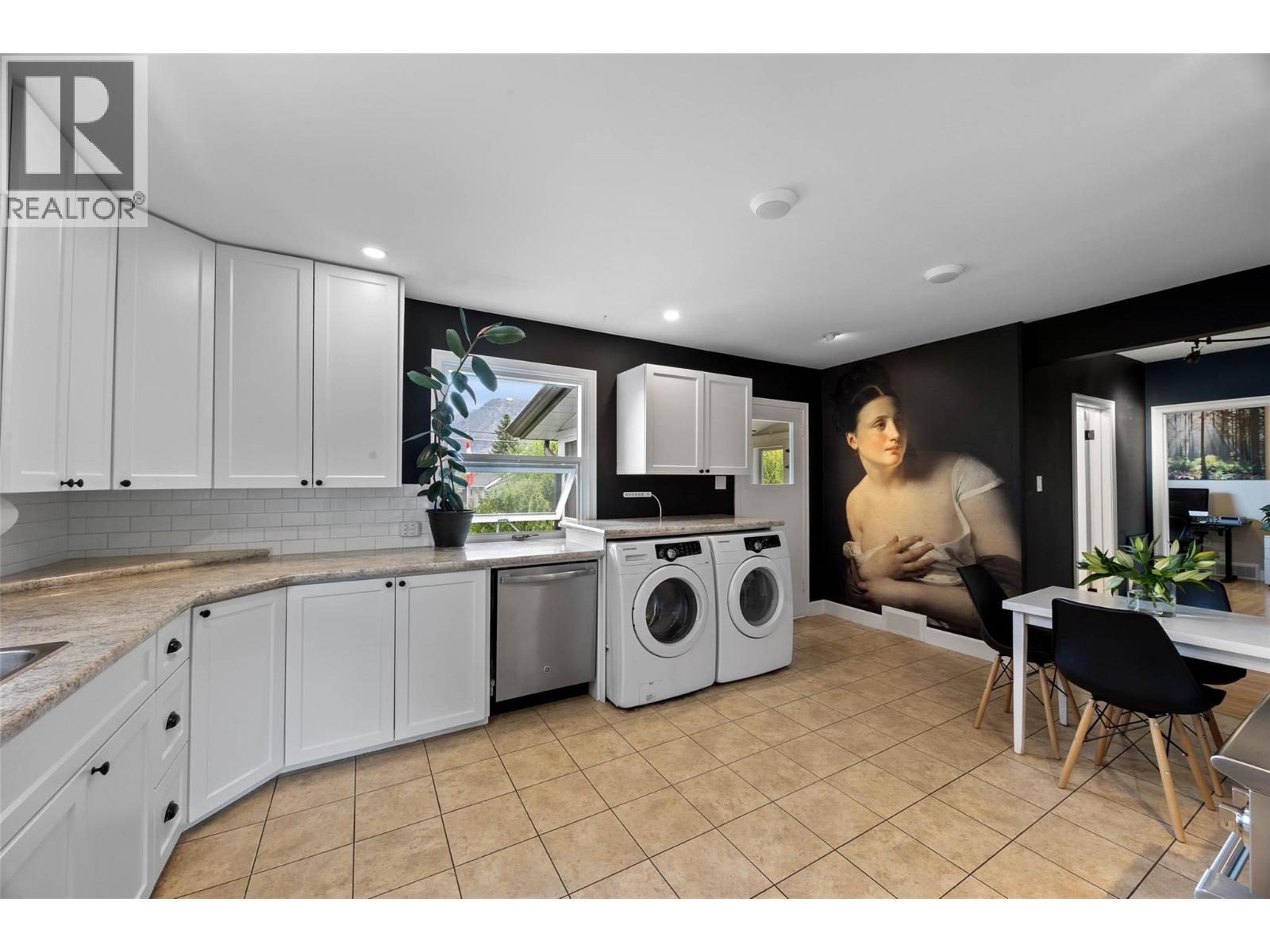 Photo 27 of 838 Nicola Street, Kamloops BC